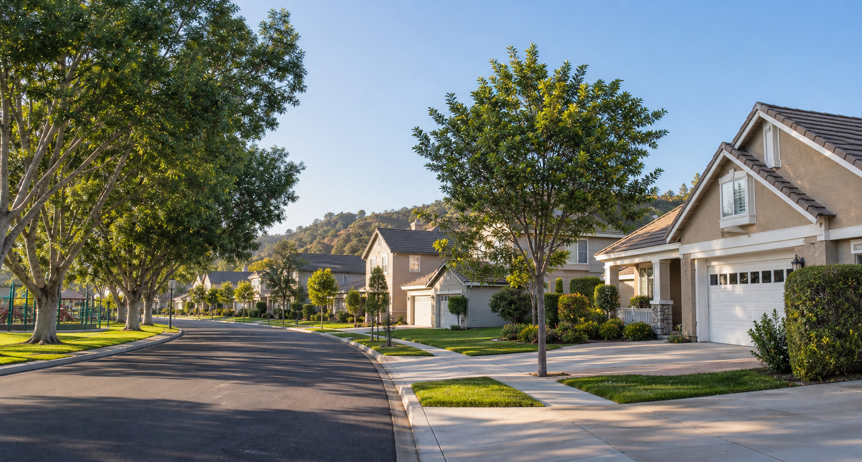Family-friendly San Diego suburban street with homes and trees